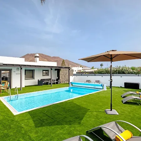 Casa Atilana Holiday home *